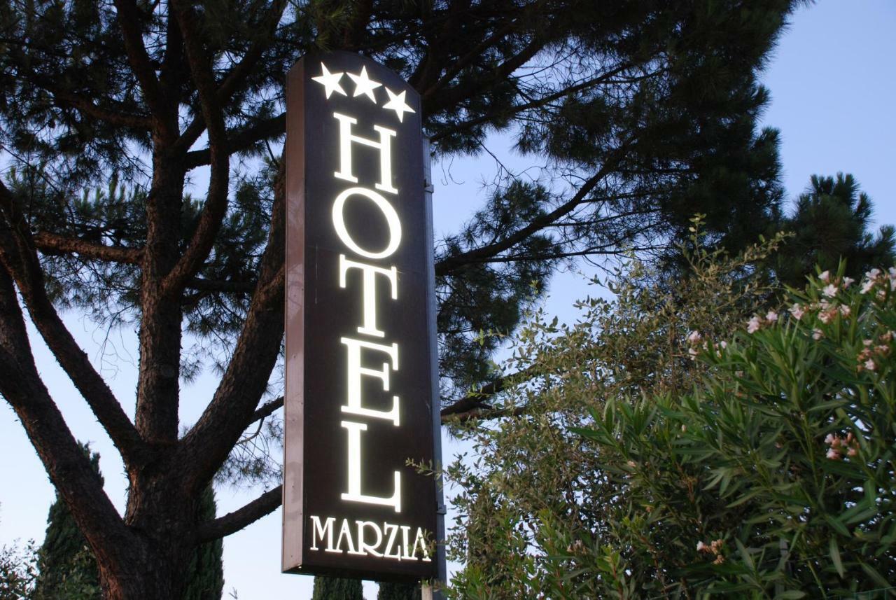 Hotel Marzia Scandicci Exterior foto